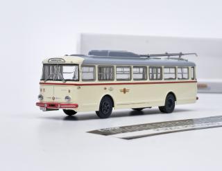 Brekina Škoda 706 RTO/Jelcz 043 (1964) Esda Šedá Brekina 1:87