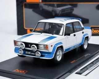 Lada 2105 VFTS 1983 - Bílá/dekor IXO 1:18 (JIŽ SKLADEM!)