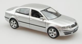 Škoda Superb stříbrná metalíza KADEN 1:43