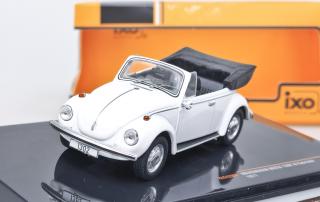 Volkswagen Beetle 1302 LS Cabriolet (1971) IXO 1:43