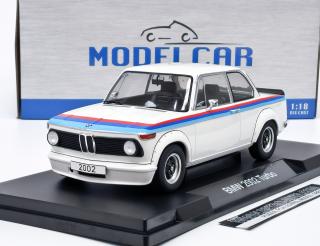 WhiteBox Lada 1500 Zelená 1:24