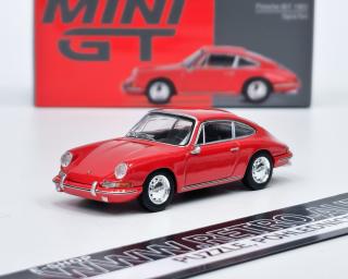 WhiteBox Lada 1500 Zelená 1:24