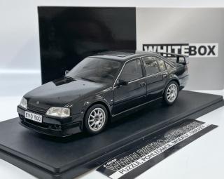 WhiteBox Lada 1500 Zelená 1:24