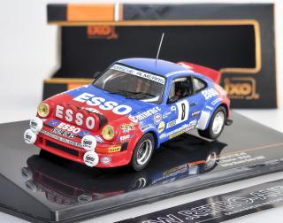 WhiteBox Lada 1500 Zelená 1:24