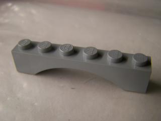 Lego Brick Oblouk 1 × 6 světle šedá