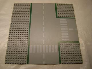 Lego Deska baseplate silnice 32 × 32 9 nopů T křižovatka světle šedá