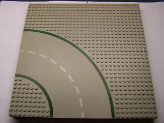 Lego Deska baseplate silnice 32 × 32 9 nopů zatáčka světle šedá