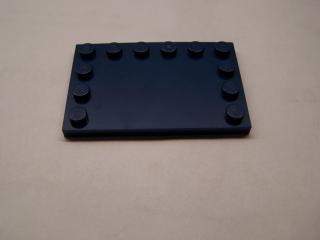 Lego Dlaždice upravená 4 × 6 s nopy na hranách tmavě modrá