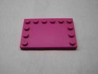 Lego Dlaždice upravená 4 × 6 s nopy na hranách tmavě růžová