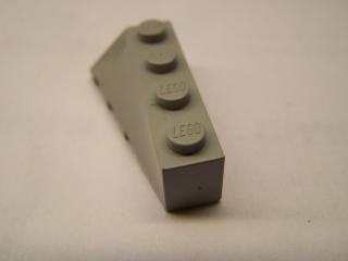 Lego Klín 2 × 4 šikmý pravý světle šedá