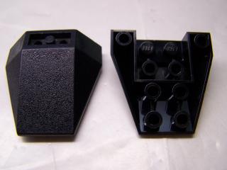 Lego Klín otočený 4 × 4 trojitý černá