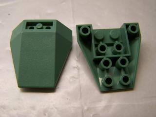 Lego Klín otočený 4 × 4 trojitý písečně zelená