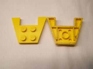 Lego Klín placaté 3 × 4 bez zářezů žlutá