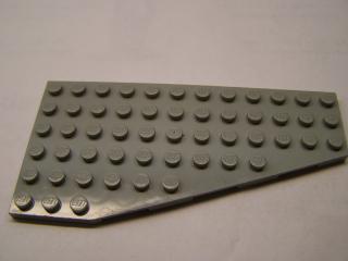 Lego Klín placatý 6 × 12 pravý světle šedá
