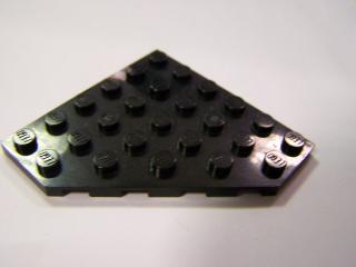Lego Klín placatý 6 × 6 zkosený roh černá