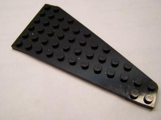 Lego Klín placatý 7 × 12 pravý křídlo černá