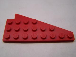 Lego Klín placatý 8 × 4 levý křídlo červená