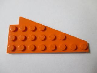Lego Klín placatý 8 × 4 levý křídlo oranžová
