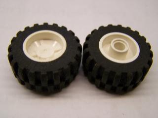 Lego Kolo 18mm × 14 mm černá terenní pneumatika 30,4 × 14 bílá