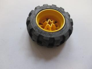 Lego Kolo 20 × 30 Technic černá pneumatika 20 × 30 pevný balón žlutá