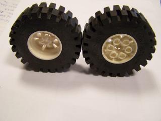 Lego Kolo 20 × 30 Technic černá pneumatika Technic 20 × 30 bílá