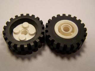 Lego Kolo frestyle černá pneumatika 30 × 10,5 bílá
