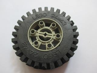 Lego Kolo Technic 24 × 43 s černou pneumatikou 24 × 43 Technic světle šedá
