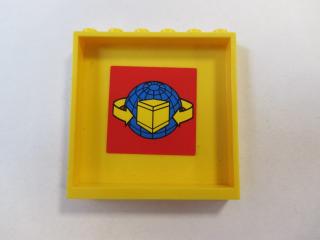 Lego panel 1 × 6 × 5 s nálepkou boxu a zeměkoule uvnitř žlutá