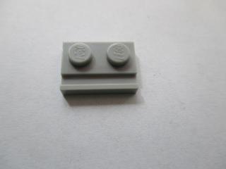 Lego placaté upravené 1 × 2 s kolejnicí na dveře světle modrošedá