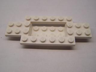 Lego Podvozek základní 4 × 10 × 2/3 s 4 × 2 zapuštěný střed bílá