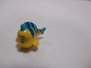 Lego Ryba s velkýma očima středně modré hřbetní a ocasní ploutve pruhy žlutá