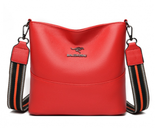Dámská luxusní kožená crossbody kabelka Italy Barva: Červená