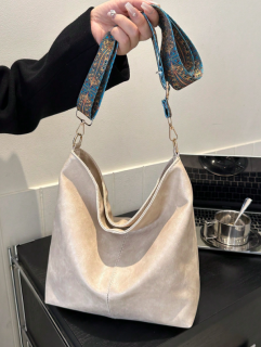 Elegantní dámská crossbody kabelka Barva: Smetanová