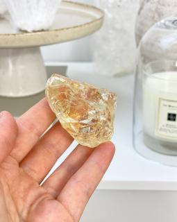 Citrínový krystal surový Madagaskar 48g