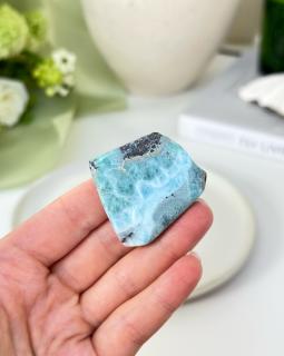 Larimar leštěný Dominikánská r. 29g