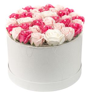Dárkový box z mýdlových květů - 35 bílo-růžových růží
