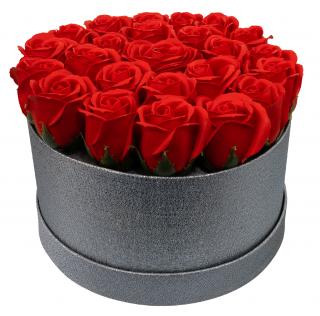 Dárkový stříbrný box z mýdlových květů - 24 červených růží