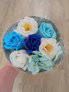 Mýdlová kytice mix 7 květů - 1ks Barva: Modrá