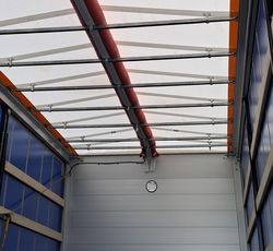 Pneumatické přizvedávání plachty - ochrana proti sněhu a ledu