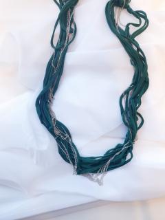 SARLINI kombinovaný náhrdelník Zelená