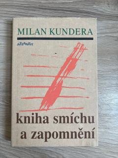 Kniha smíchu a zapomnění (M. Kundera)