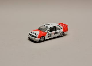 BMW M3 (E30)  #42 DTM 1991 1:43 CMR