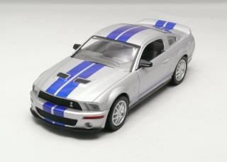 Ford Mustang Shelby GT500 2007 stříbrná-modré pruhy 1:24 Lucky Die Cast