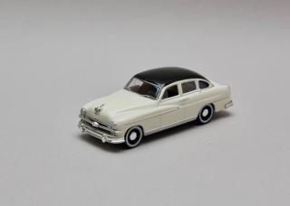 Ford Vedette Vendome 1954 bílá-černá střecha 1:43 Atlas