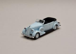 GAZ 102 1936 (Zis 12) světle modrá 1:43 Car Selection
