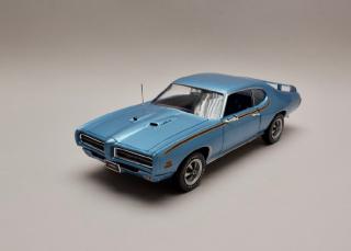 Pontiac GTO Judge 1969  MCACN  modrá 1:18 Auto World