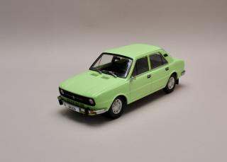 Škoda 105 L 1976 světle zelená (Škoda color 5016) 1:18 Triple9 Collection