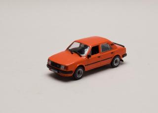 Škoda 120 LS 1983 červeno-oranžová 1:43 Car Selection