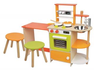 Dětská kuchyňka s jídelním stolem a židličkami