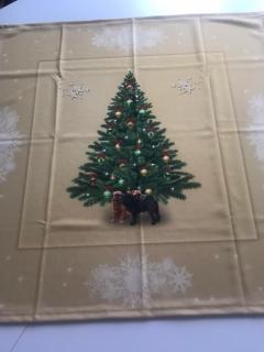 Vánoční ubrus Brabant  (72x72 cm)